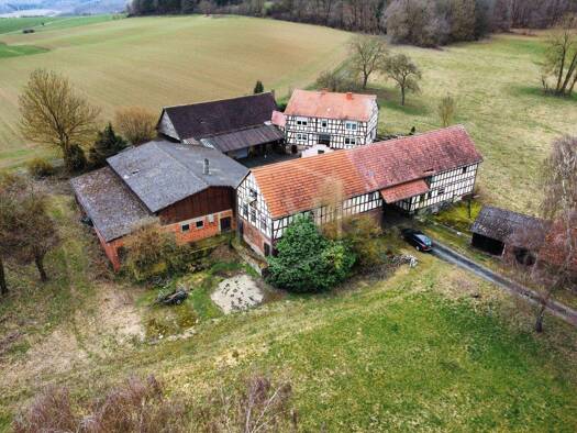 Bauernhof zum Kauf 775.000 € 1.670 m² 358.248 m² Grundstück Lohra 35102