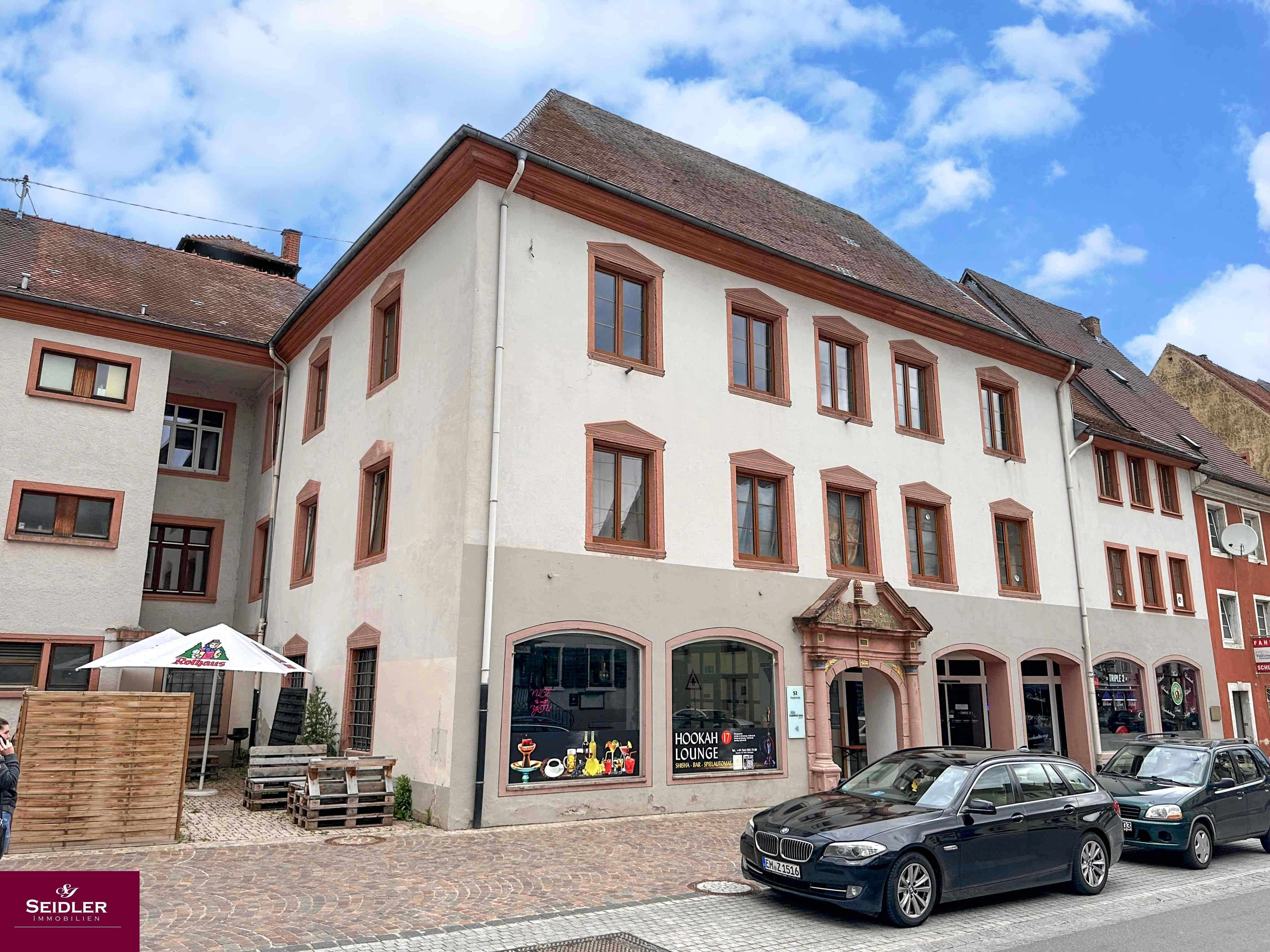 Wohn- und Geschäftshaus zum Kauf als Kapitalanlage geeignet 2.388.000 € 1.122 m²<br/>Fläche 1.724 m²<br/>Grundstück Kenzingen Kenzingen 79341