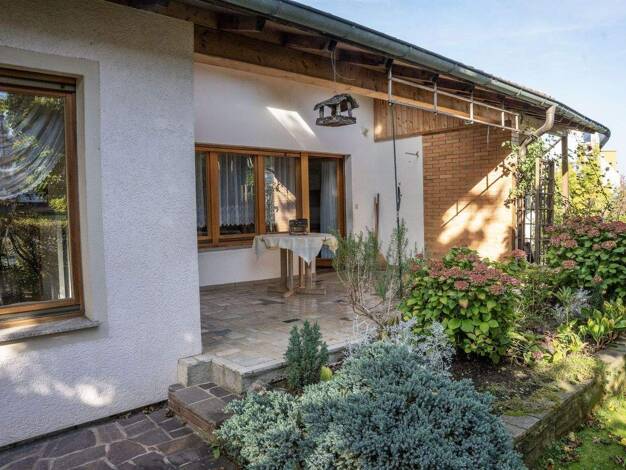 Einfamilienhaus zum Kauf 599.000 € 6,5 Zimmer 173 m² 563 m² Grundstück Weiler Schorndorf 73614