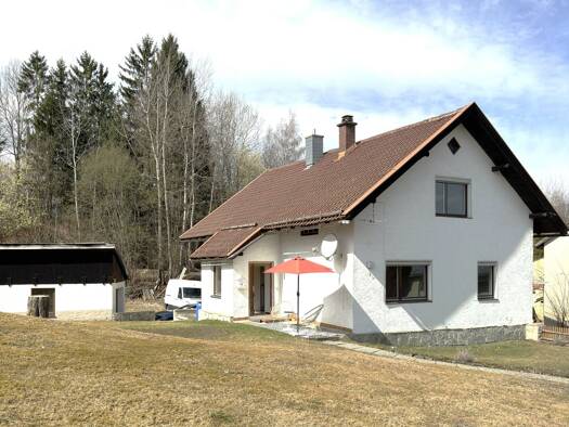 Einfamilienhaus zum Kauf 5 Zimmer 110 m² 1.300 m² Grundstück Zwiesel 94227