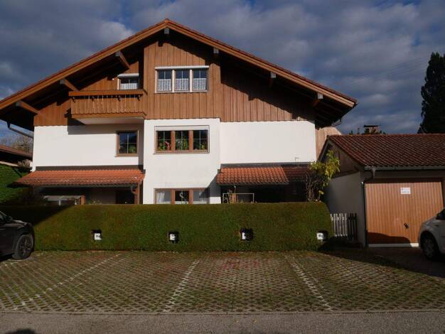 Wohnung zum Kauf 365.000 € 3 Zimmer 77 m² frei ab sofort Grabenstätt Grabenstätt 83355