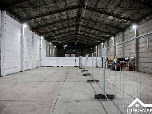 Lagerhalle zur Miete provisionsfrei 700 € 200 m² Lagerfläche Ottersleben Ottersleben 39116