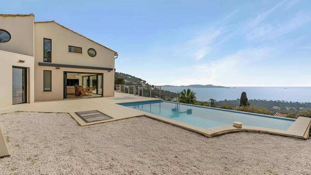 Einfamilienhaus zum Kauf 2.300.000 € 9 Zimmer 231 m² 1.150 m² Grundstück Centre Ville CARQUEIRANNE 83320