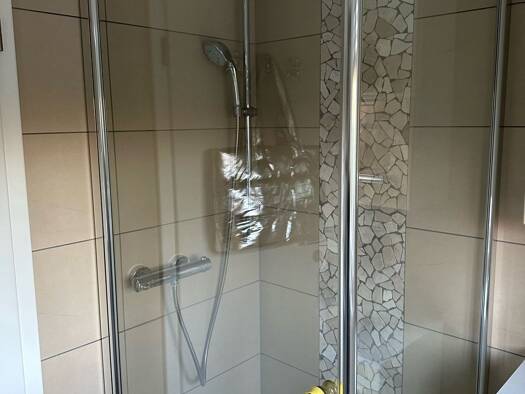 Einfamilienhaus zur Miete 1.300 € 5 Zimmer 130 m² frei ab 15.02.2026 Holsen Bünde 32257