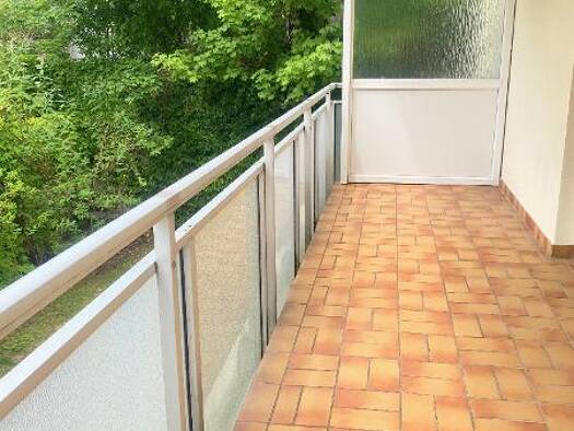 Wohnung zum Kauf 47.000 € 2 Zimmer 60 m² 1. Geschoss Zeitz 06712