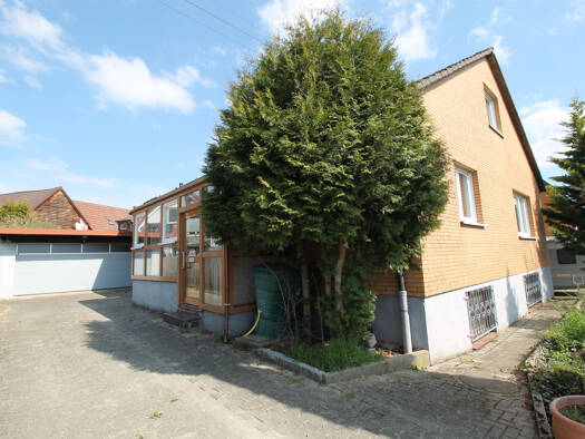 Einfamilienhaus zum Kauf 349.500 € 8 Zimmer 247 m² 480 m² Grundstück Pfaffenhofen 74397