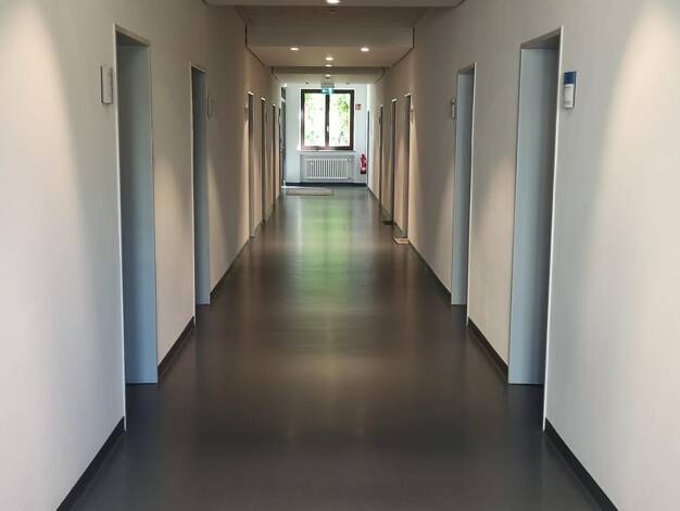 Bürofläche zur Miete provisionsfrei 2 Zimmer 38 m² Bürofläche teilbar von 19 m² bis 38 m² Memmingerberg 87766