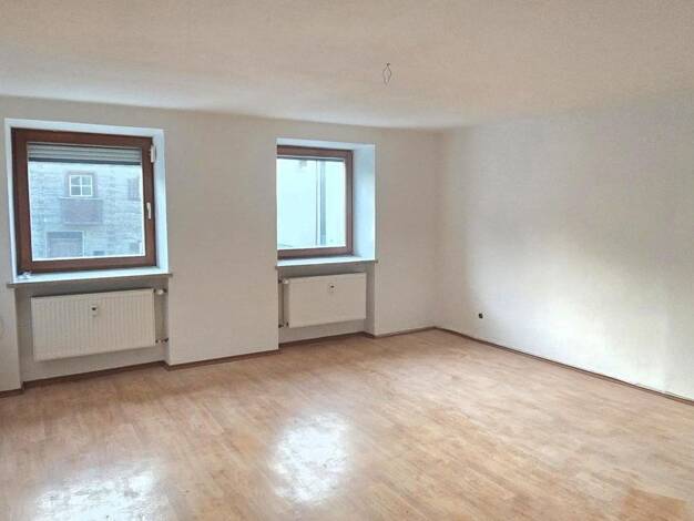 Wohnung zur Miete 630 € 3,5 Zimmer 84 m² 1. Geschoss Malching Malching 94094