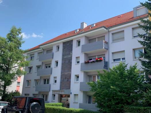 Wohnung zum Kauf provisionsfrei 330.000 € 1 Zimmer 33 m² Geschoss 1/3 frei ab sofort Milbertshofen-Am Hart München 80807