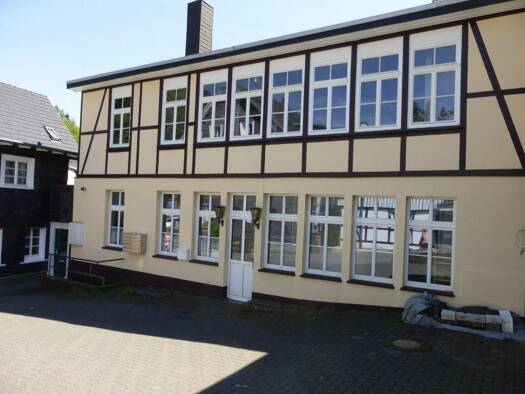 Bürofläche zur Miete 7 € 86 m² Bürofläche Gummersbach Gummersbach 51643
