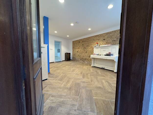 Mehrfamilienhaus zum Kauf 92.000 € 8 Zimmer 155 m² 139 m² Grundstück frei ab sofort Bad Langensalza Bad Langensalza 99947