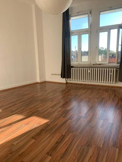WG-Zimmer zur Miete 230 € 27 m² 3. Geschoss frei ab sofort Thälmannstraße 59 Krämpfervorstadt Erfurt 99085