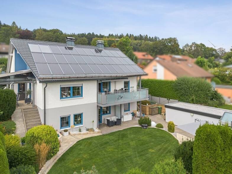 Einfamilienhaus zum Kauf 549.000 € 6 Zimmer 241,2 m² 701 m² Grundstück Wunsiedel Wunsiedel 95632