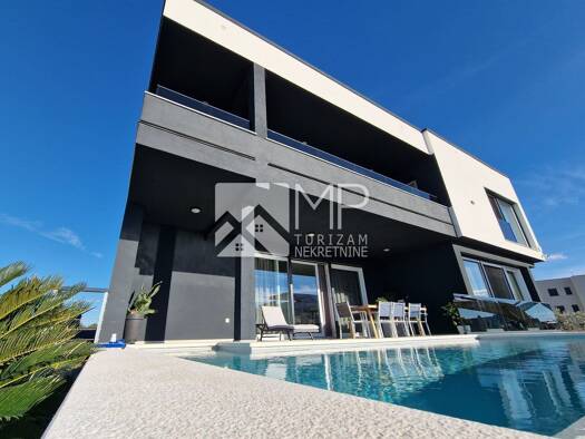 Einfamilienhaus zum Kauf 1.390.000 € 5 Zimmer 450 m² Grundstück Medulin 52203