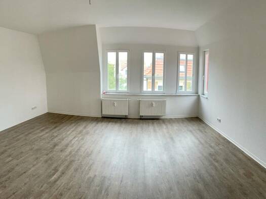 Wohnung zur Miete 770 € 2 Zimmer 77 m² Geschoss 3/5 frei ab sofort Markkleeberg 04416