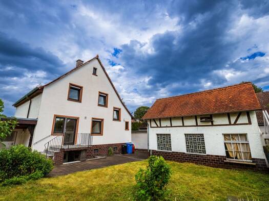 Einfamilienhaus zur Miete 1.000 € 4 Zimmer 103 m² 301 m² Grundstück frei ab sofort Oberlehrer-Wolf-Straße 4 Höchst Höchst i. Odw. 64739