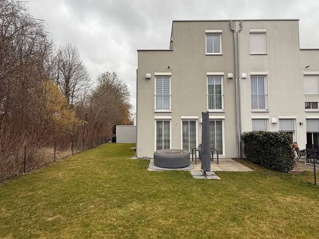 Doppelhaushälfte zur Miete 1.760 € 6 Zimmer 144 m² 307 m² Grundstück frei ab 01.05.2026 Kaufbeuren 87600