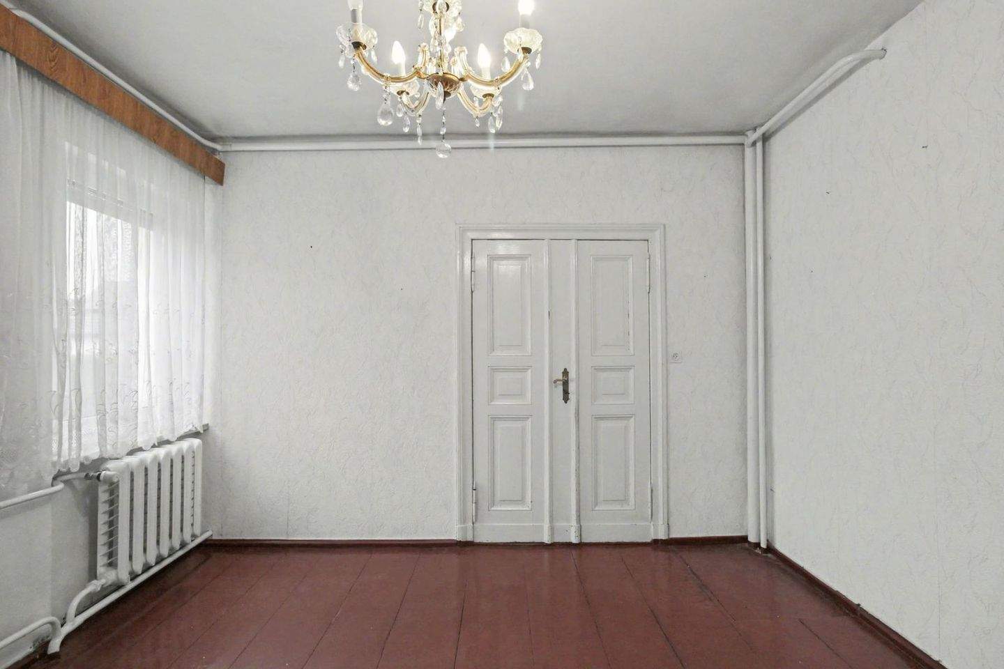 Immobilie in Müncheberg - Bezugsfrei: Sanierungsbedürftiges Einfamilienhaus mit 4,5 Zimmer und großem Garten - Bild 3