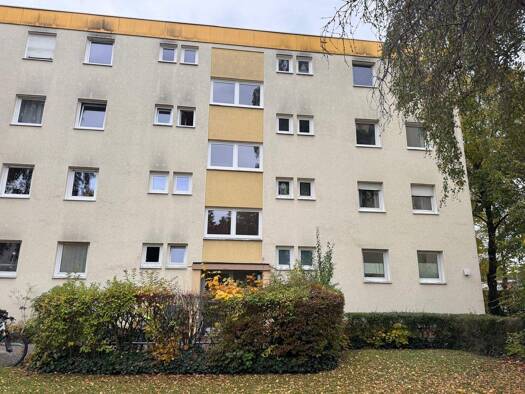 Wohnung zum Kauf 249.000 € 3 Zimmer 81 m² 4 Geschosse frei ab sofort Sieglitzhof Erlangen 91054