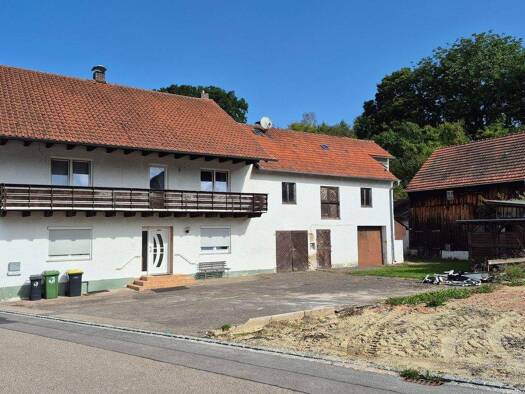 Haus zum Kauf 539.000 € 5 Zimmer 198 m² 2.570 m² Grundstück frei ab sofort Weinstraße 21 Oberlauterbach Wolnzach 85283