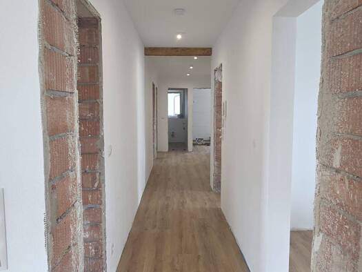Terrassenwohnung zur Miete 1.140 € 4 Zimmer 113 m² Geschoss EG/3 frei ab 01.09.2026 Buckenhofen Forchheim 91301