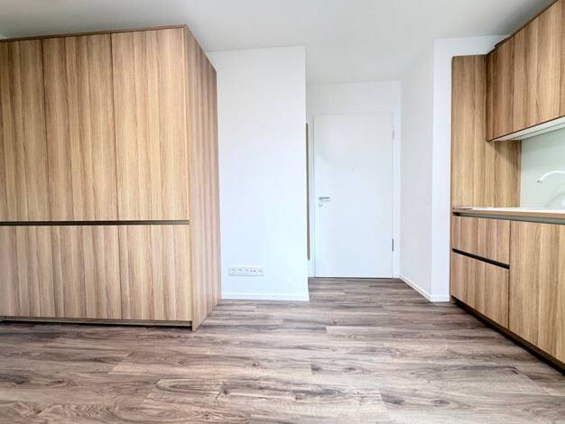 Wohnung zur Miete 590 € 1 Zimmer 20,3 m² 1. Geschoss frei ab sofort Rosensteinstraße Nord Stuttgart 70191