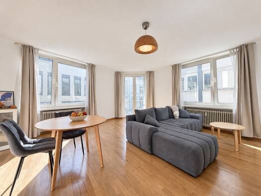 Wohnung zur Miete 1.150 € 2 Zimmer 66,4 m² 2. Geschoss frei ab 01.11.2026 Friedrichstr. 47 Zentrum Bonn 53111