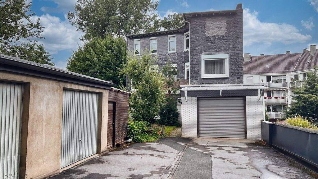 Einfamilienhaus zum Kauf 10 Zimmer 140 m² 513 m² Grundstück Vohwinkel Wuppertal 42329