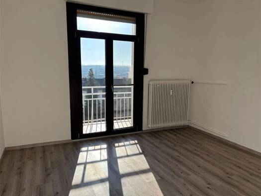 Wohnung zur Miete 740 € 3 Zimmer 90 m² Limburg 65549