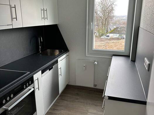 Wohnung zur Miete 700 € 3 Zimmer 70 m² 1. Geschoss frei ab 02.03.2026 Kreuzbergstraße 36 Lüttringhausen Remscheid 42899