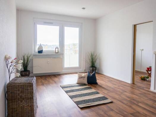 Wohnung zur Miete 361 € 3 Zimmer 68,8 m² EG Otto-Hofmann-Str. 5 Markersdorf Chemnitz 09122