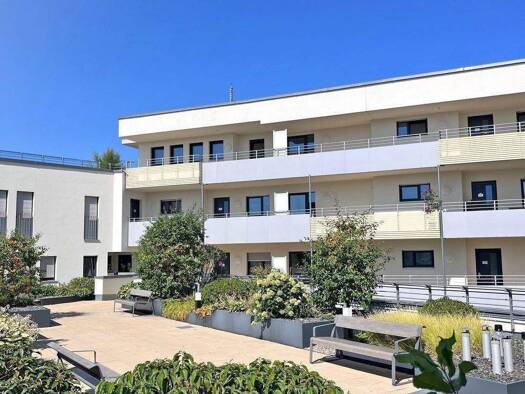 Wohnung zum Kauf 295.000 € 2 Zimmer 63 m² 2. Geschoss Steinbühl Nürnberg 90443