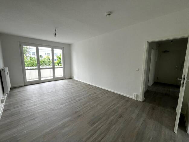 Wohnung zur Miete 410 € 3 Zimmer 61,1 m² 3. Geschoss Lilienthalring 5 Wohnkomplex 6 Eisenhüttenstadt 15890