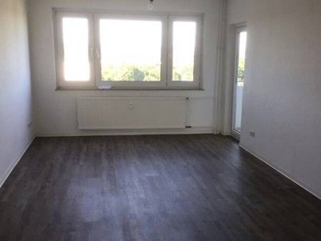 Wohnung zur Miete 706 € 3 Zimmer 78,5 m² 7. Geschoss frei ab 31.10.2026 Ossietzkyring 31 C Mühlenberg Hannover 30457