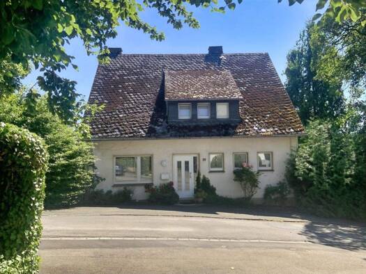 Einfamilienhaus zum Kauf 254.000 € 7 Zimmer 135 m² 495 m² Grundstück Brilon 59929