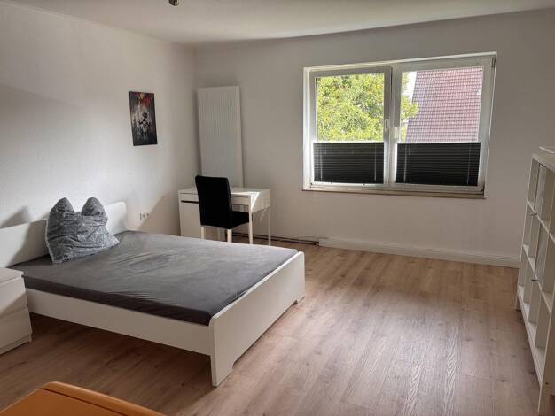 Wohnung zur Miete 990 € 4 Zimmer 118 m² 1. Geschoss Kolenfeld Wunstorf 31515