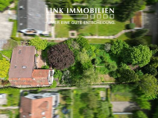Einfamilienhaus zum Kauf 950.000 € 10 Zimmer 217 m² 1.832 m² Grundstück Möhringen Degerloch 70567