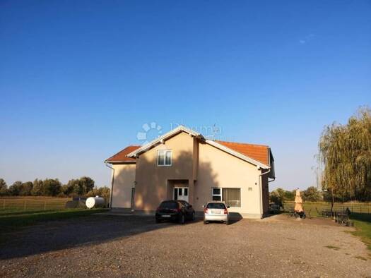 Haus zum Kauf 2.200.000 € 8 Zimmer 364 m² Kopacevo, Bilje Bilje