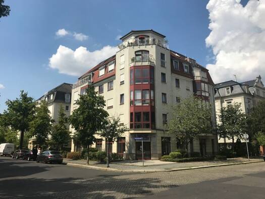 Tiefgaragenstellplatz zur Miete 30 € Dresden Striesen 01309