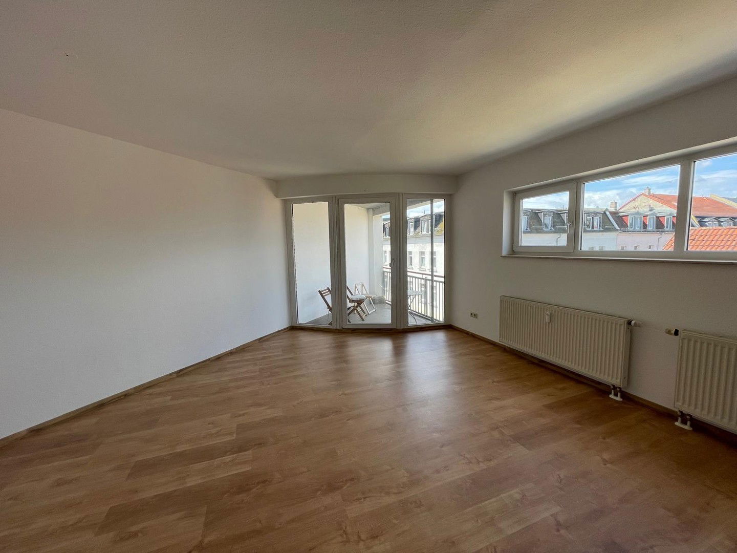 Wohnung zur Miete 725 € 2 Zimmer 56,6 m²<br/>Wohnfläche 3.<br/>Geschoss 02.12.2024<br/>Verfügbarkeit Josephstraße 39 Lindenau Leipzig 04177