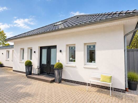 Haus zum Kauf 579.000 € 5 Zimmer 150 m² 1.404 m² Grundstück Johann-Justus-Weg 59 A Bürgerfelde Oldenburg (Oldb) 26127