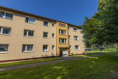 Wohnung zur Miete 584 € 3 Zimmer 62,3 m² 2. Geschoss frei ab 03.06.2025 Kurlandstraße 15 Glücksburg Glücksburg 24960