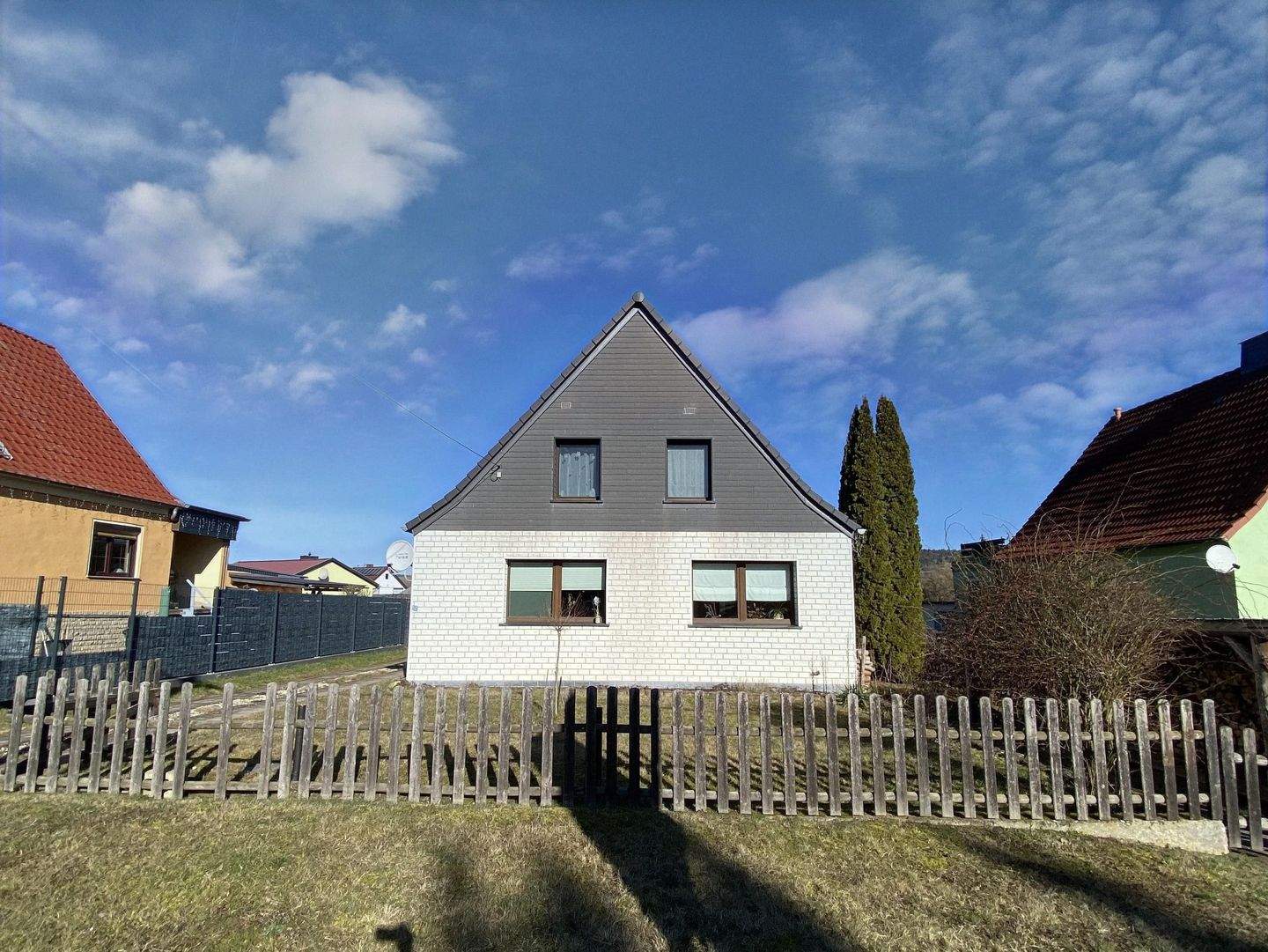 Immobilie in Kyffhäuserland - Platz für die ganze Familie - Bild 1