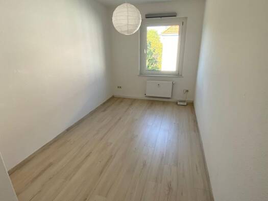 WG-Zimmer zur Miete 360 € 12 m² Geschoss 4/5 frei ab sofort Täubchenweg 3 c Zentrum-Ost Leipzig 04103