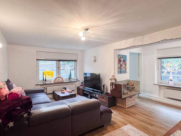 Wohnung zur Miete 590 € 2 Zimmer 91,5 m² frei ab sofort Venusberg Bonn 53127