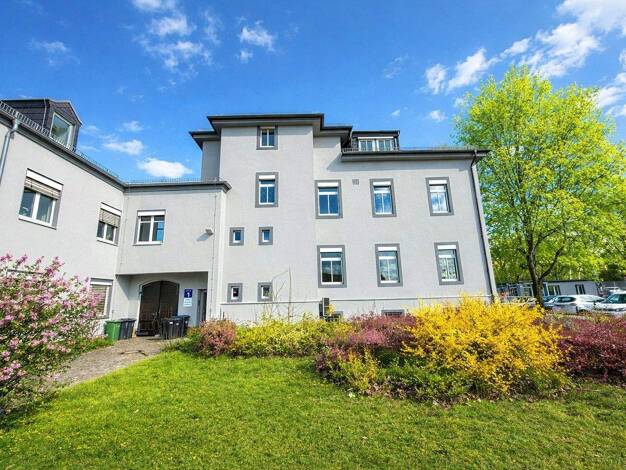 Bürofläche zur Miete provisionsfrei 8,50 € 124 m² Bürofläche Radebeul 01445