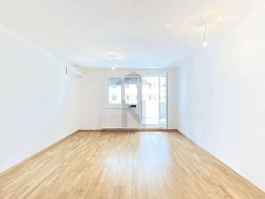 Wohnung zur Miete - Erstbezug 750 € 1 Zimmer 44 m² Geschoss 3/8 Zagreb 10000