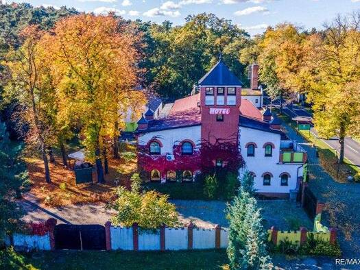 Hotel zum Kauf 1.990.000 € 170 m² Gastrofläche Am Waldschlösschen 3 Mittenwalde 15749