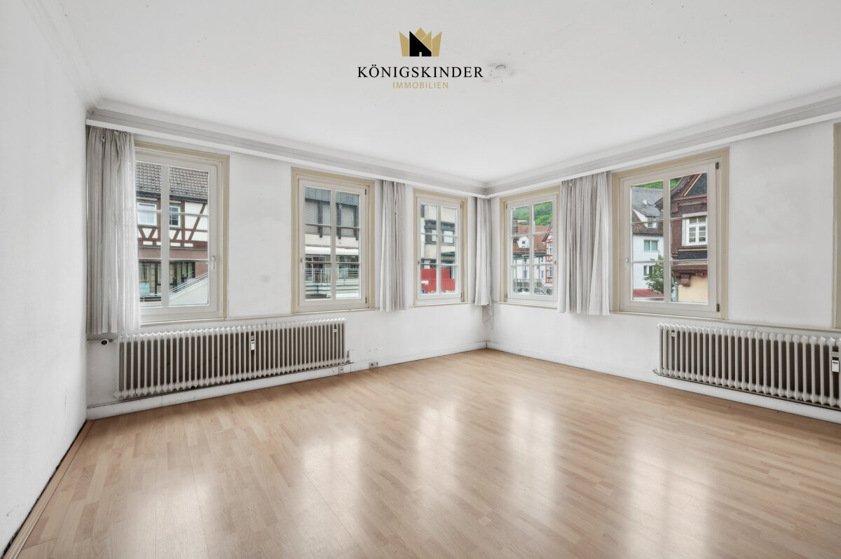 Bürofläche zur Miete 8,87 € 8 Zimmer 141 m²<br/>Bürofläche Kernstadt Calw 75365