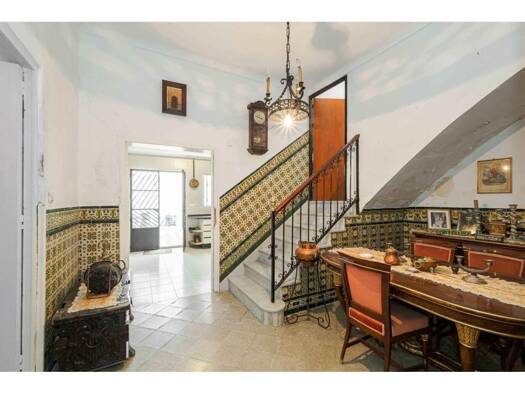 Villa zum Kauf 240.000 € 4 Zimmer 284 m² 195 m² Grundstück >C. Madre de Dios > Arahal 41600